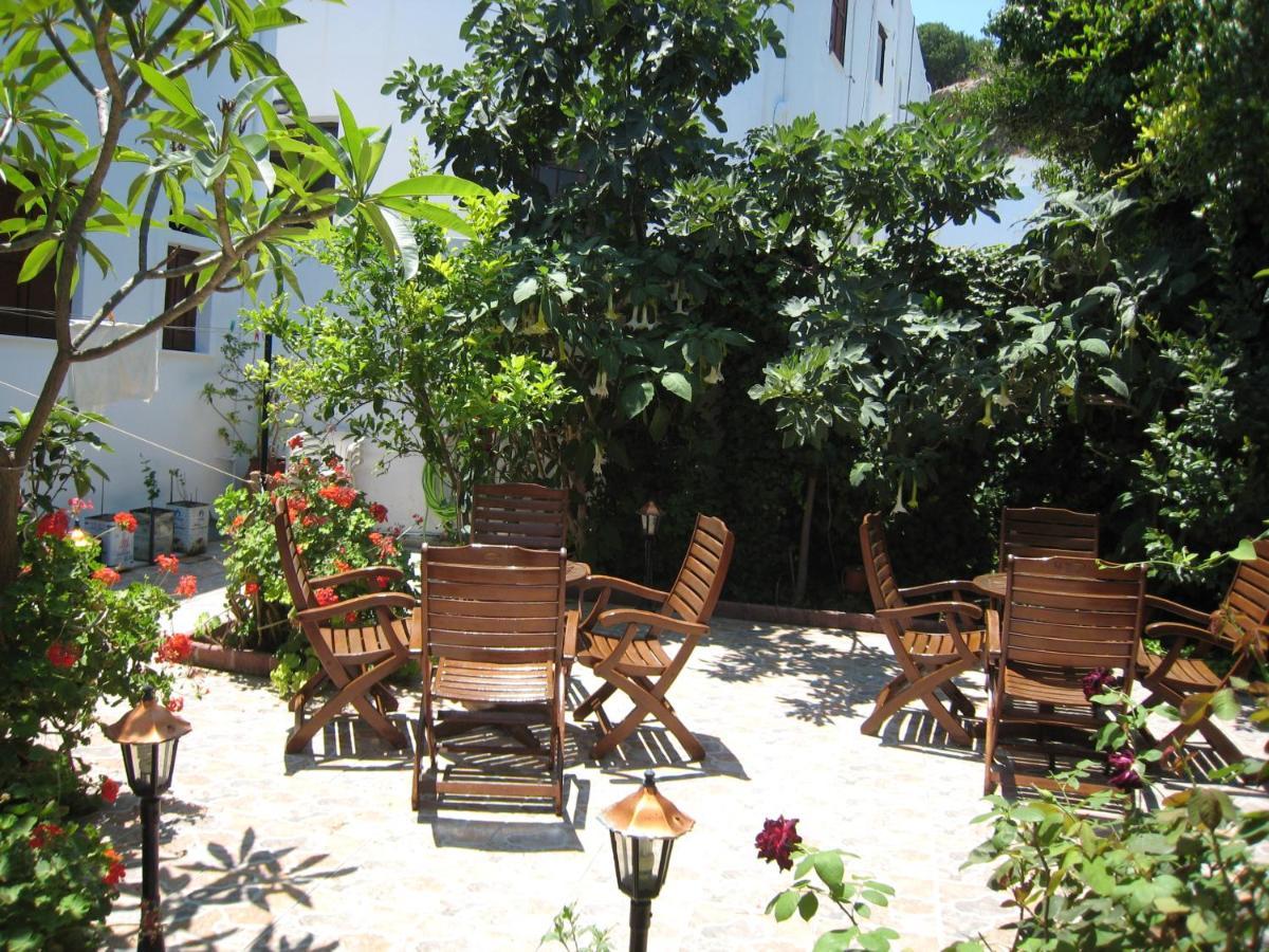 Eleftheria Lindian I * Lindos (Rhodes)